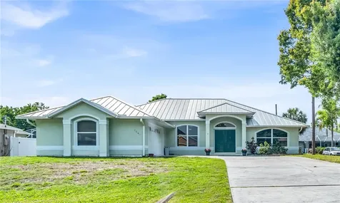 1641 Laconia Street Sebastian FL 32958
