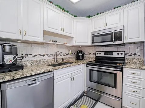 67 Royal Oak Drive Vero Beach FL 32962
