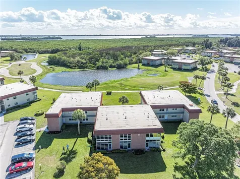 67 Royal Oak Drive Vero Beach FL 32962