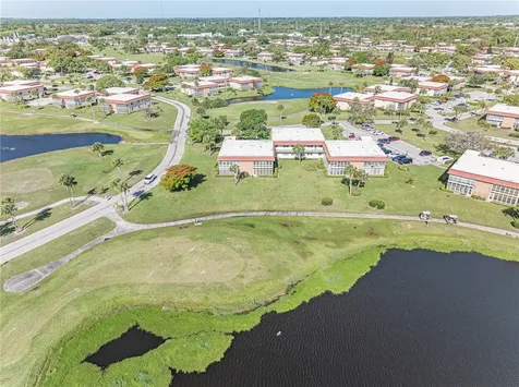 67 Royal Oak Drive Vero Beach FL 32962