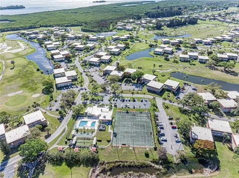67 Royal Oak Drive Vero Beach FL 32962
