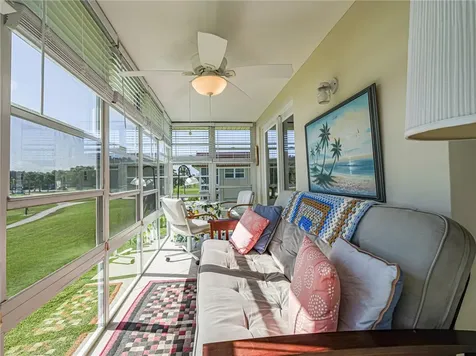 67 Royal Oak Drive Vero Beach FL 32962