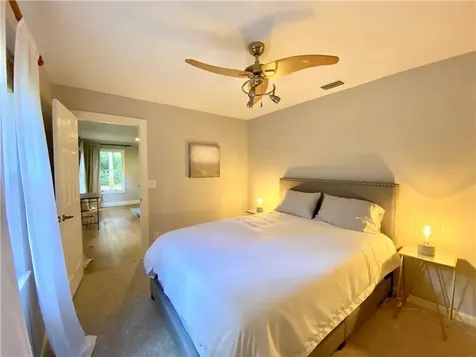 711 Royal Palm Place Vero Beach FL 32960