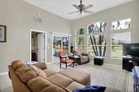2101 Chinaberry Circle SE Palm Bay FL 32909