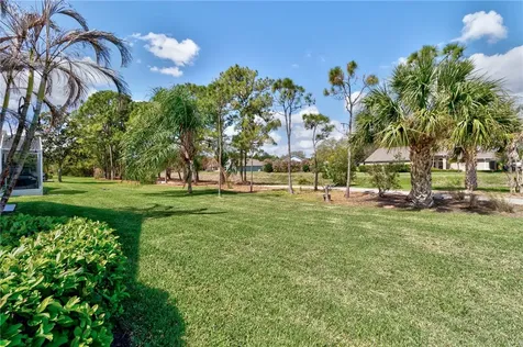 2101 Chinaberry Circle SE Palm Bay FL 32909