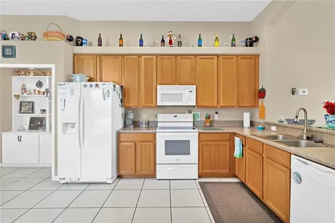 2101 Chinaberry Circle SE Palm Bay FL 32909