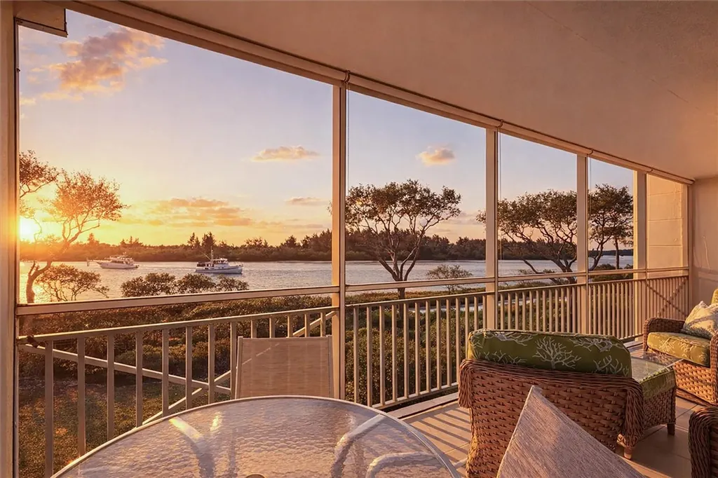 8825 W Orchid Island Circle Vero Beach FL 32963