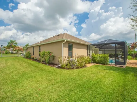 5907 Brae Burn Circle Vero Beach FL 32967