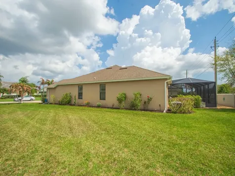 5907 Brae Burn Circle Vero Beach FL 32967