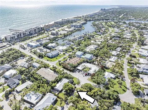 5008 Tradewinds Drive Vero Beach FL 32963