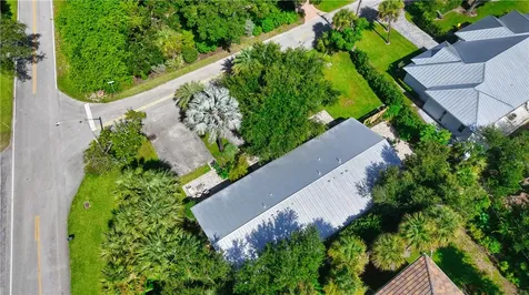 5008 Tradewinds Drive Vero Beach FL 32963