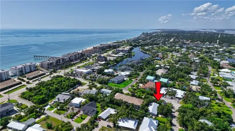 5008 Tradewinds Drive Vero Beach FL 32963