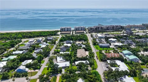 5008 Tradewinds Drive Vero Beach FL 32963