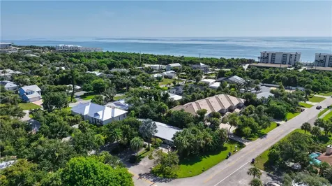 5008 Tradewinds Drive Vero Beach FL 32963