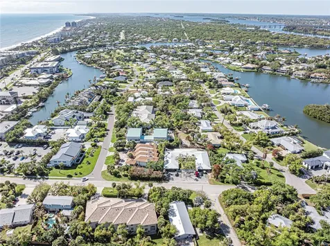 5008 Tradewinds Drive Vero Beach FL 32963