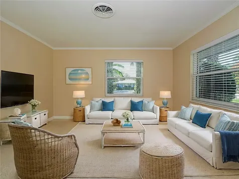 5008 Tradewinds Drive Vero Beach FL 32963