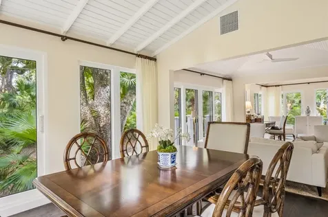 1395 Ivy Court Vero Beach FL 32963