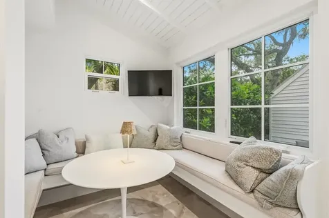 1395 Ivy Court Vero Beach FL 32963