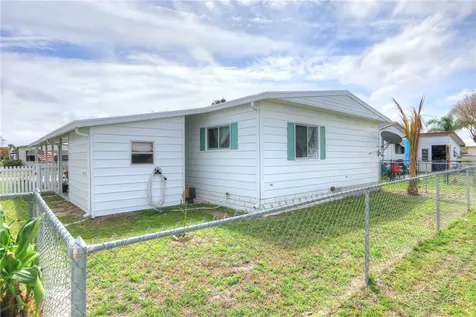 902 Periwinkle Circle Barefoot Bay FL 32976
