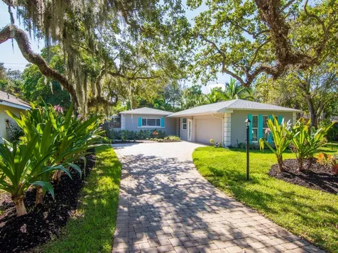 786 Dahlia Lane Vero Beach FL 32963