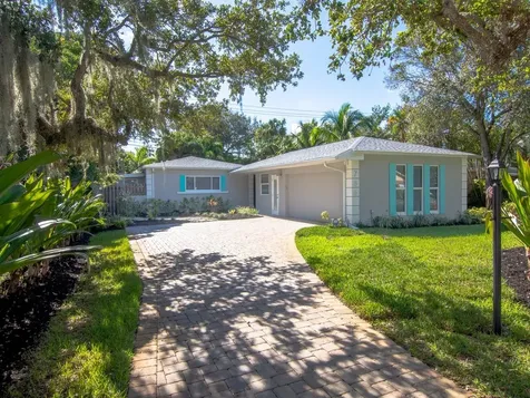 786 Dahlia Lane Vero Beach FL 32963