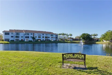 6281 N Mirror Lake Drive Sebastian FL 32958