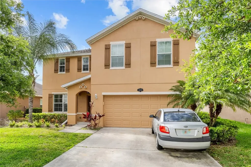 1542 Lexington Square SW Vero Beach FL 32962