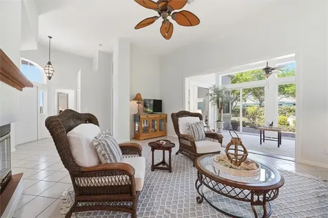 8839 Lakeside Circle Vero Beach FL 32963
