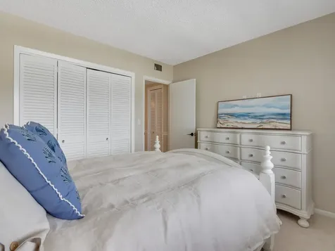 4049 Ocean Drive Vero Beach FL 32963
