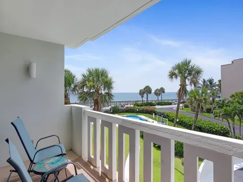 4049 Ocean Drive Vero Beach FL 32963