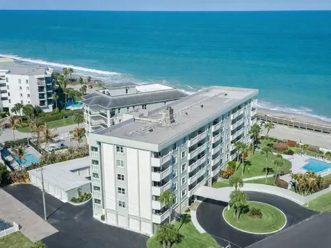 4049 Ocean Drive Vero Beach FL 32963