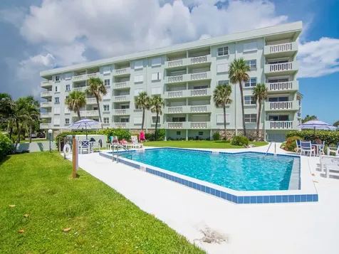 4049 Ocean Drive Vero Beach FL 32963