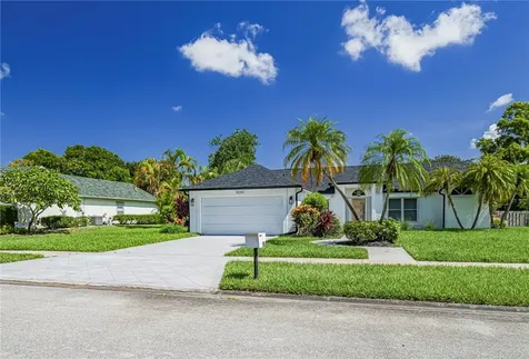 5150 9th Street Vero Beach FL 32966