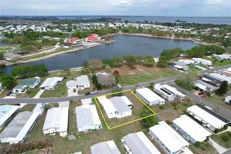 362 Egret Circle Barefoot Bay FL 32976