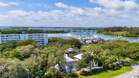 3628 Rio Vista Boulevard Vero Beach FL 32963