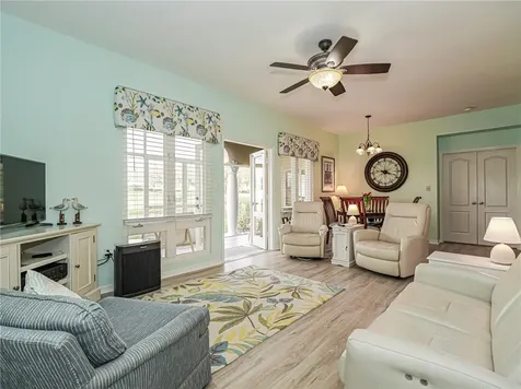 5075 Harmony Circle Vero Beach FL 32967