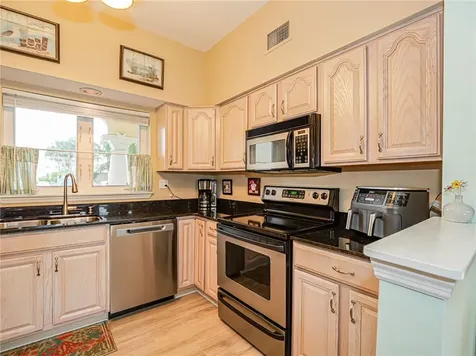5075 Harmony Circle Vero Beach FL 32967