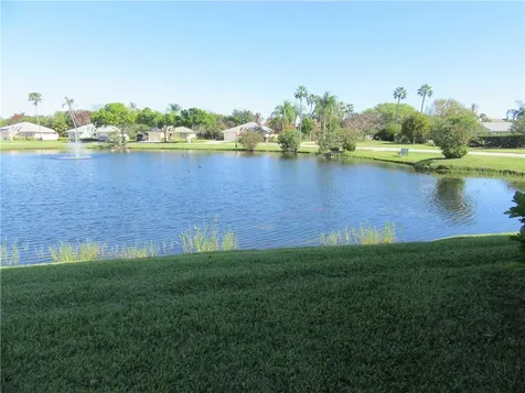 670 E Lake Jasmine Circle Vero Beach FL 32962