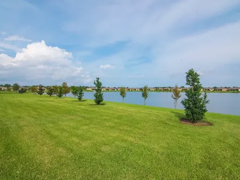 2633 Crowned Eagle Circle SW Vero Beach FL 32962