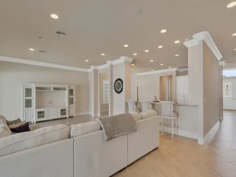 445 Wingate Terrace SW Vero Beach FL 32968