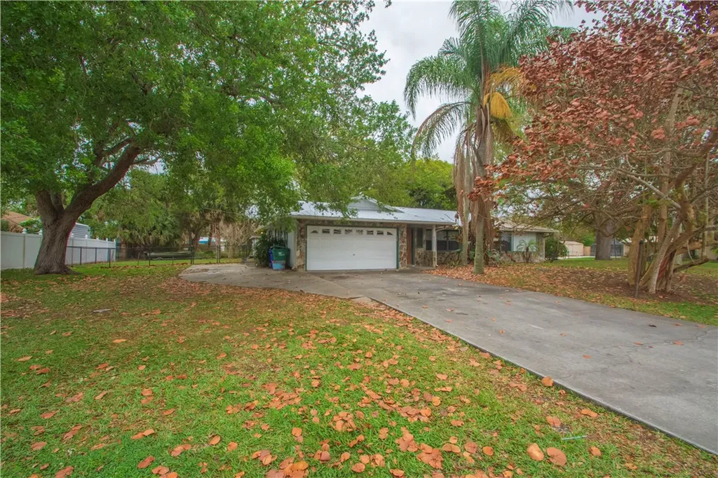 697 Barber Street Sebastian FL 32958