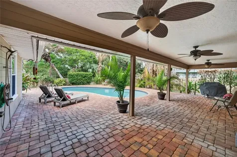 3920 1st Lane Vero Beach FL 32968