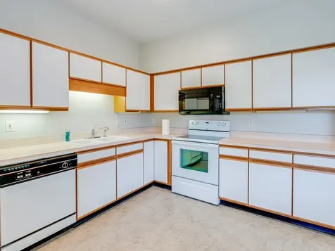 240 Garden Grove Parkway Vero Beach FL 32962