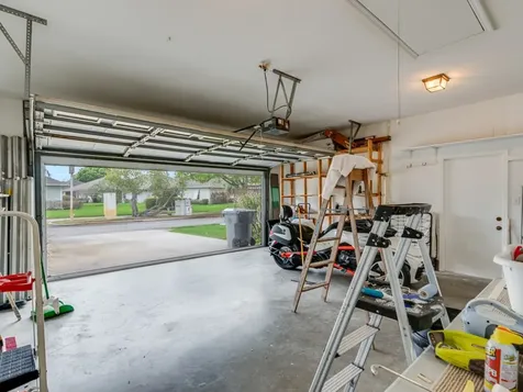 240 Garden Grove Parkway Vero Beach FL 32962