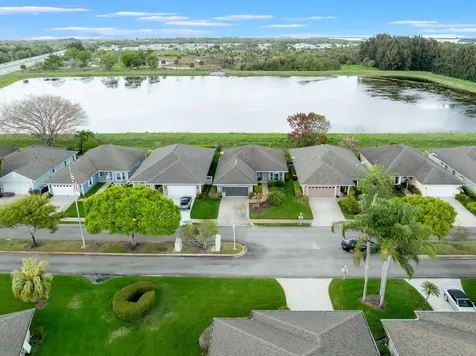 240 Garden Grove Parkway Vero Beach FL 32962