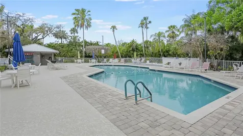 240 Garden Grove Parkway Vero Beach FL 32962