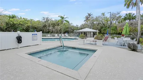 240 Garden Grove Parkway Vero Beach FL 32962