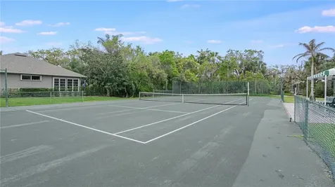 240 Garden Grove Parkway Vero Beach FL 32962