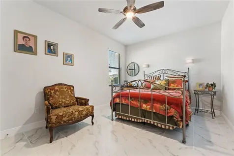 6291 Arcadia Square Vero Beach FL 32966