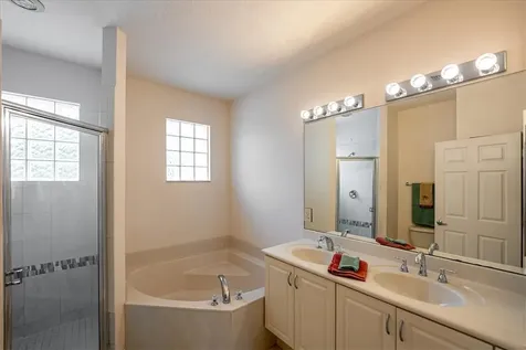 2597 Stockbridge Square SW Vero Beach FL 32962